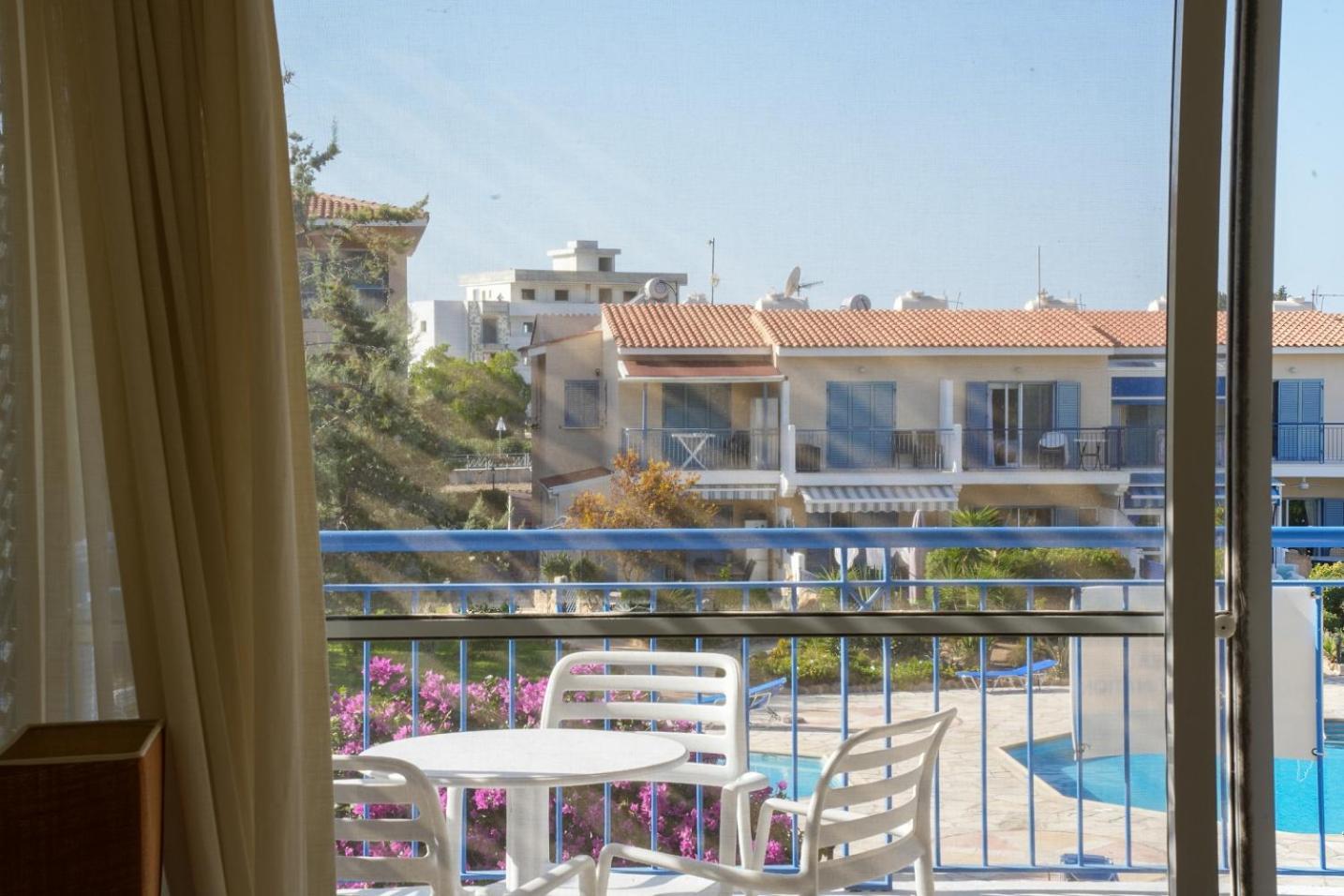 Resitour Paradise Gardens Paphos Buitenkant foto