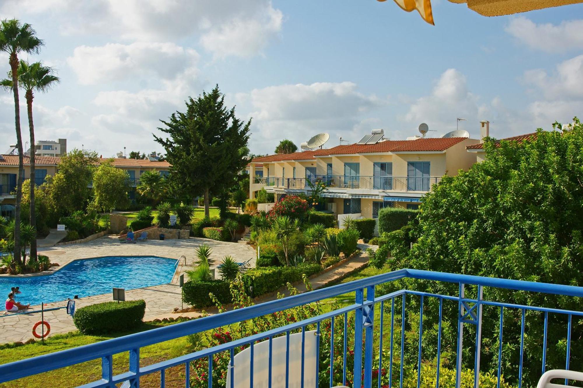 Resitour Paradise Gardens Paphos Buitenkant foto